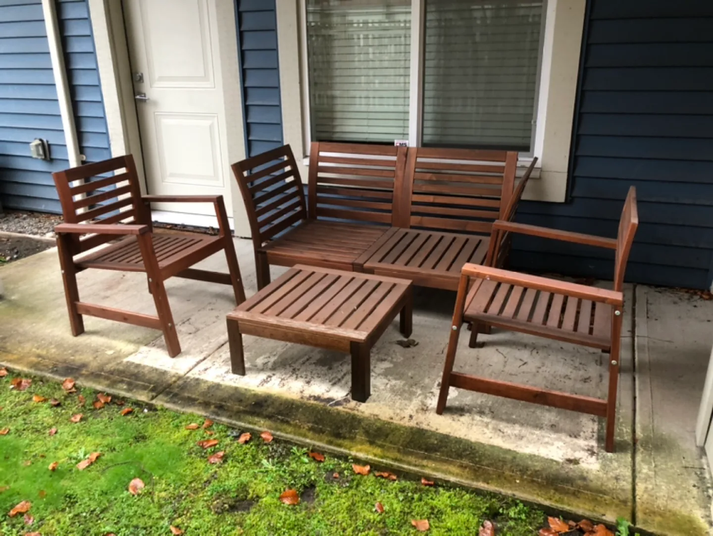 IKEA Outdoor Patio Furniture Set image indicator(2)