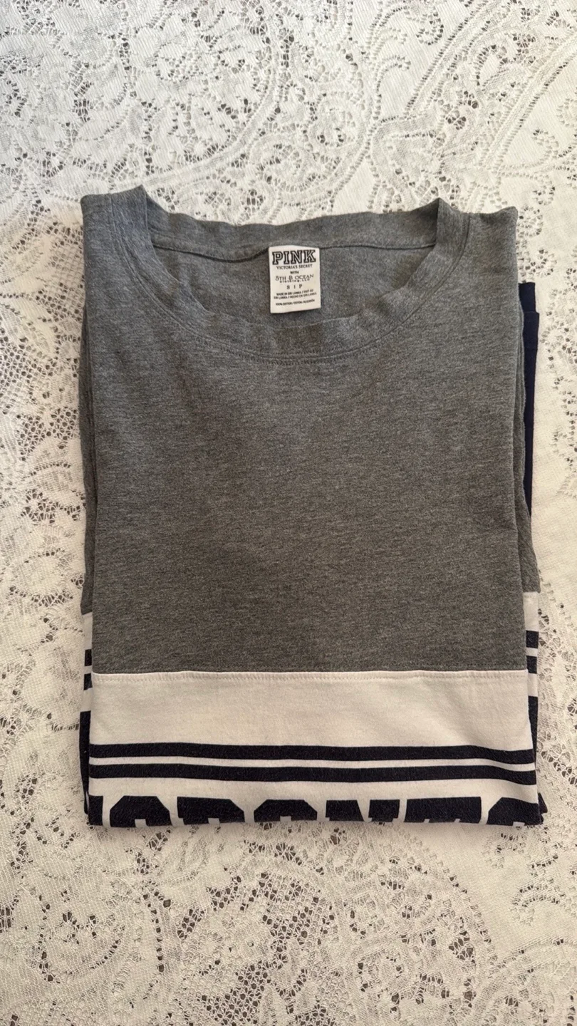 PINK Victoria's Secret Long Sleeve T-Shirt (Small) image indicator(4)