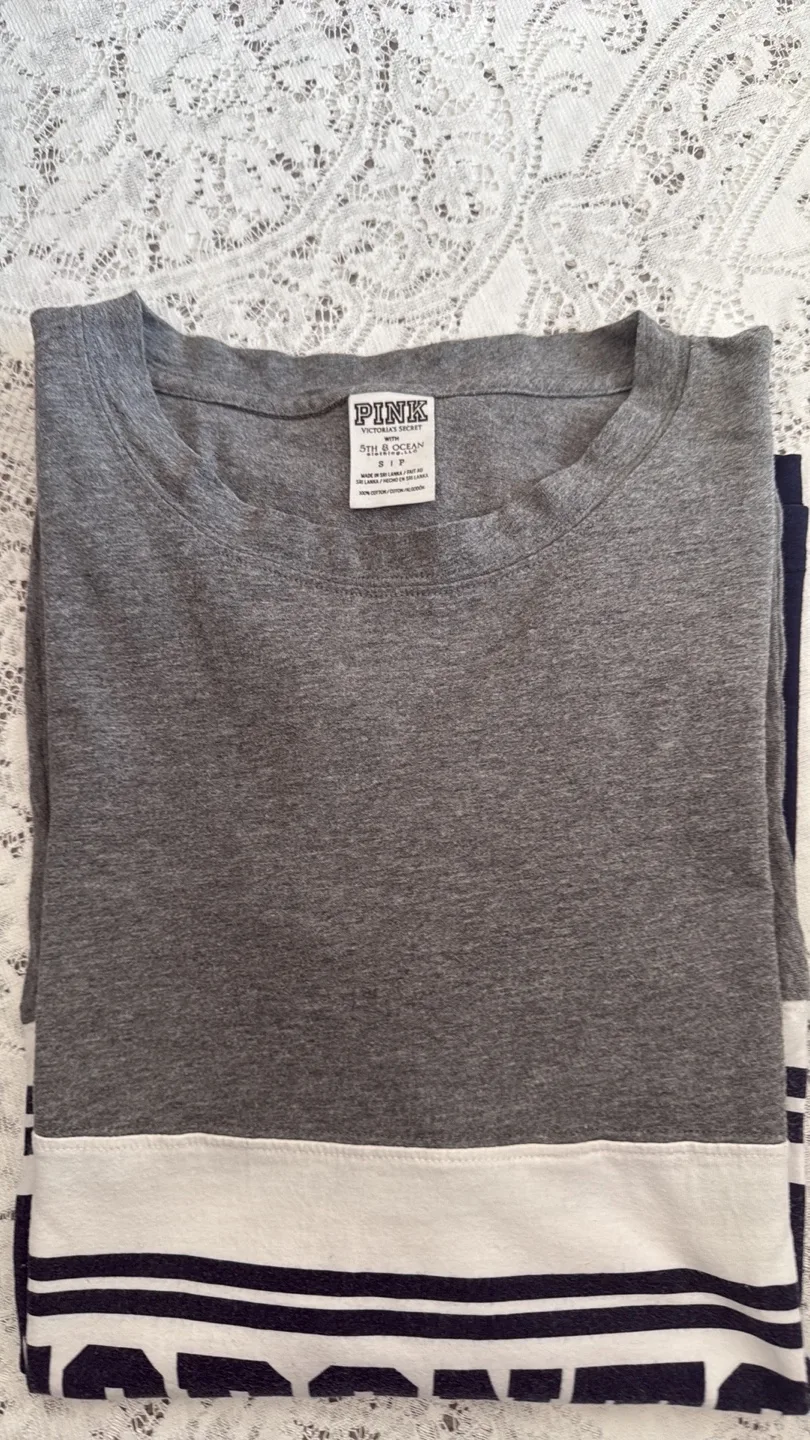 PINK Victoria's Secret Long Sleeve T-Shirt (Small) image indicator(5)