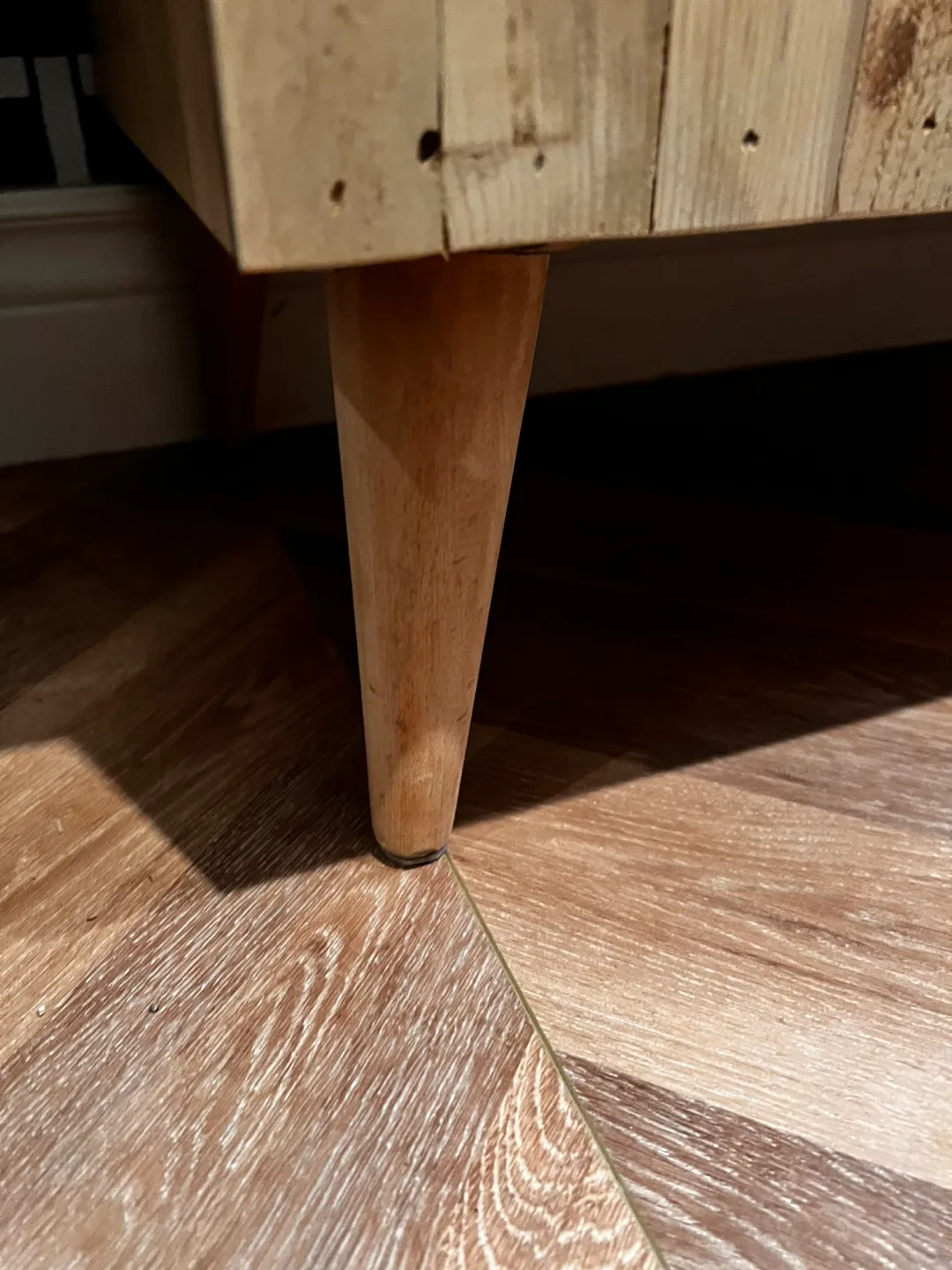 Vintage Lane Cedar Chest image indicator(5)