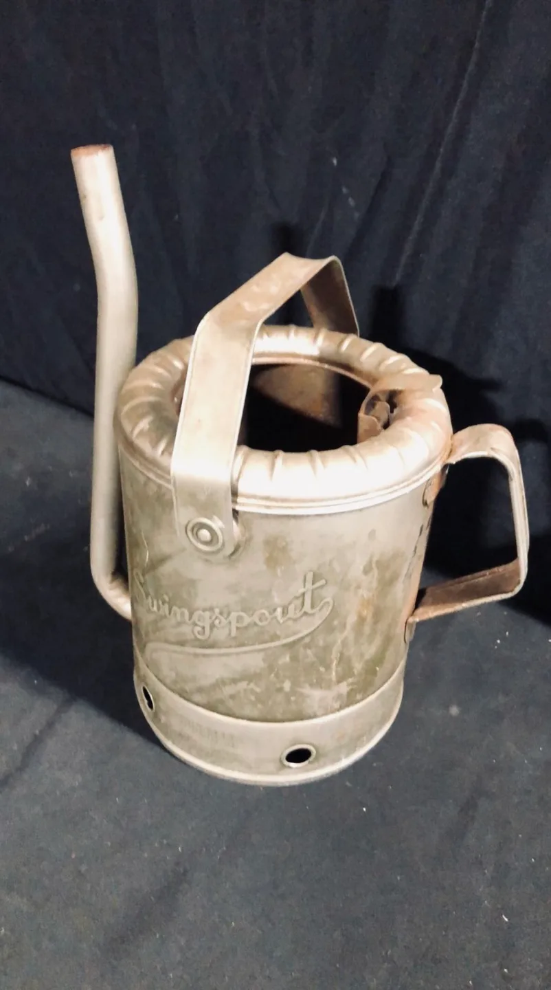 Vintage Swingspout Oil Can image indicator(2)