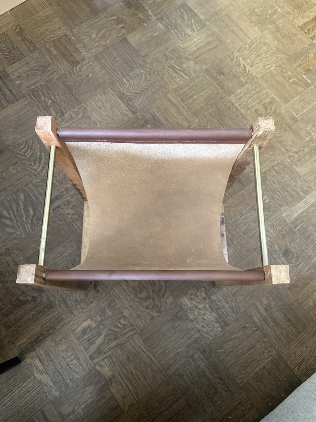 Leather magazine holder - photo 3