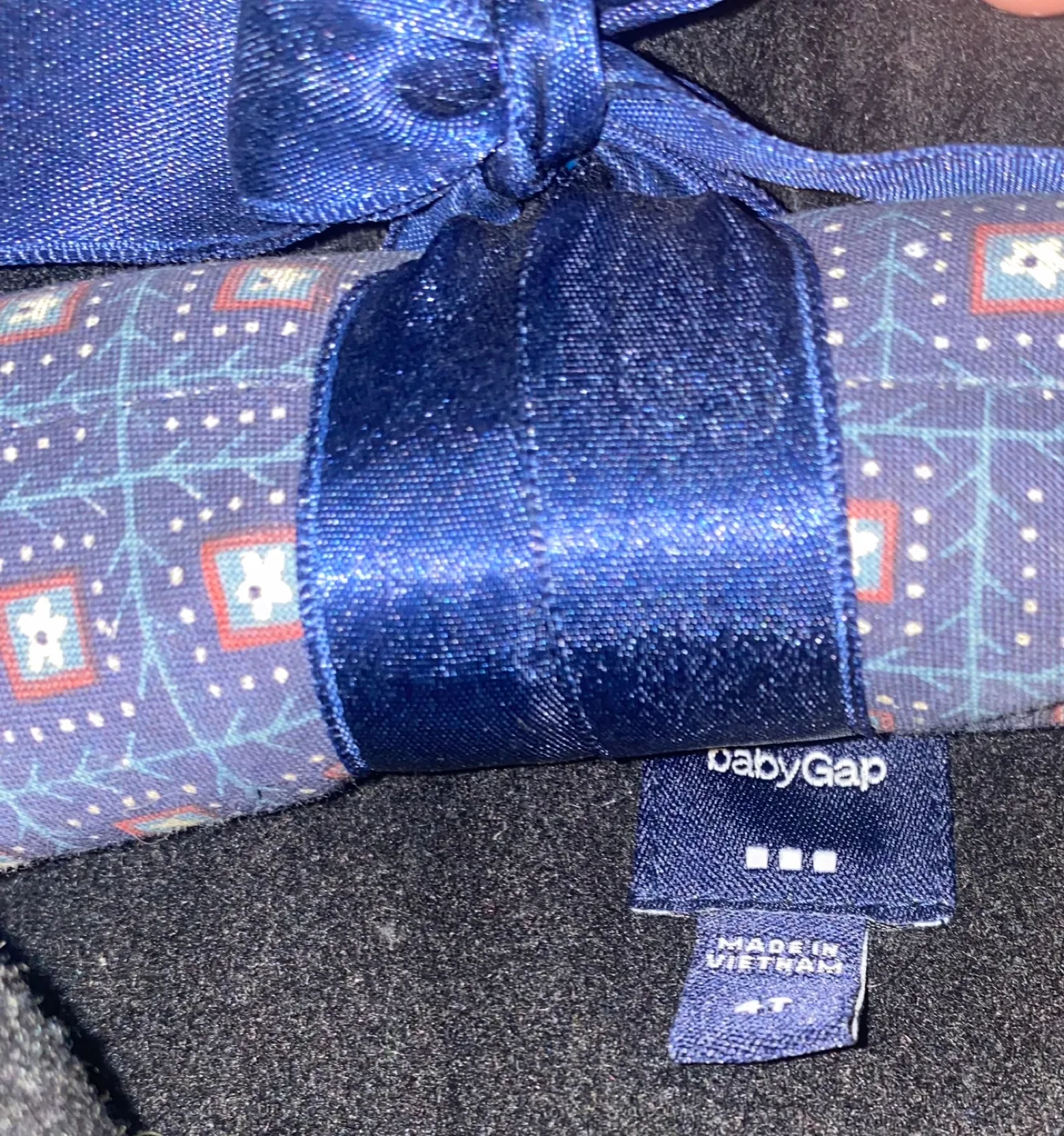 Baby Gap Black Wool Coat 4T image indicator(2)