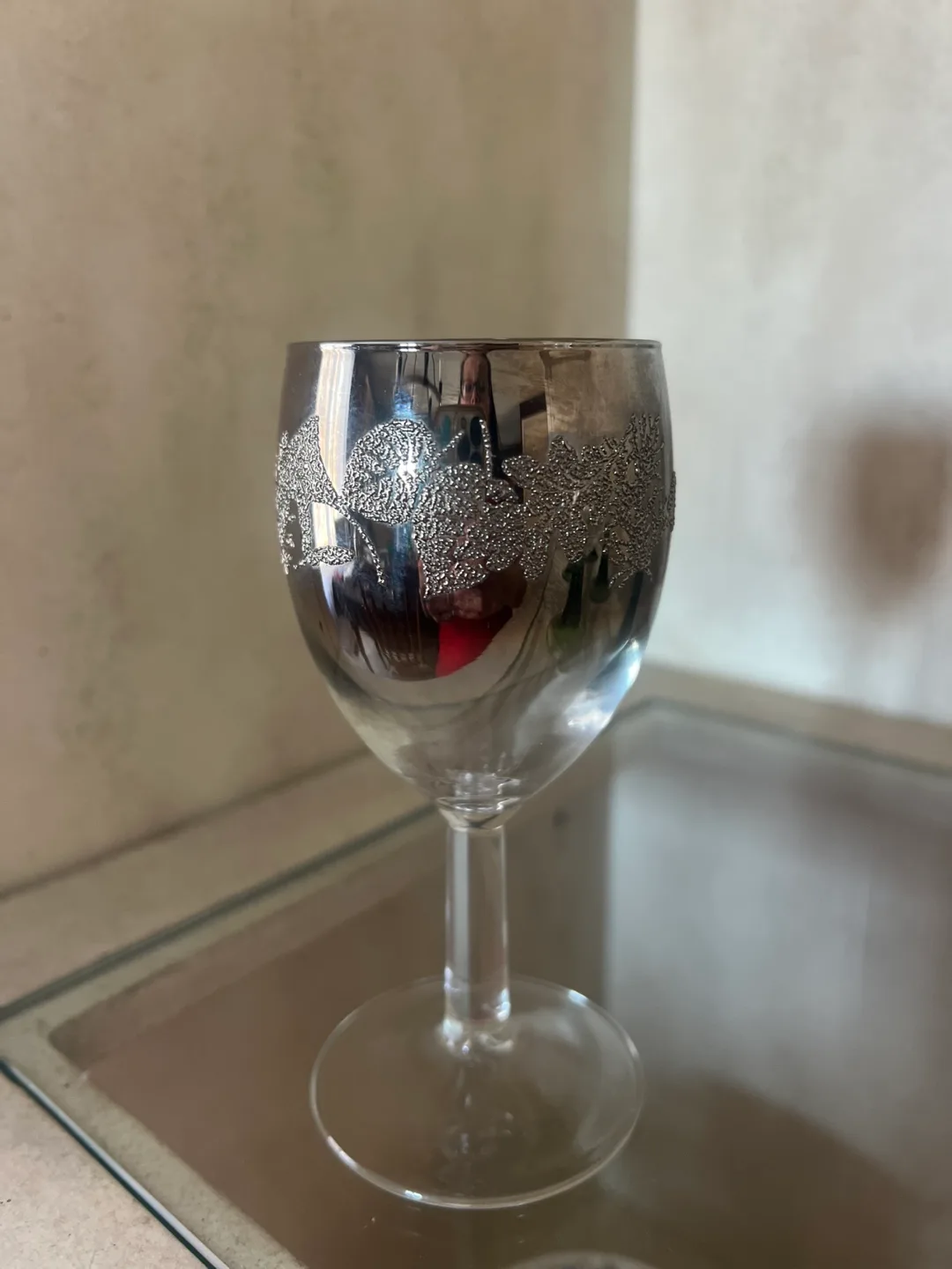 Vintage Silvered Wine Decanter & Glasses Set image indicator(4)