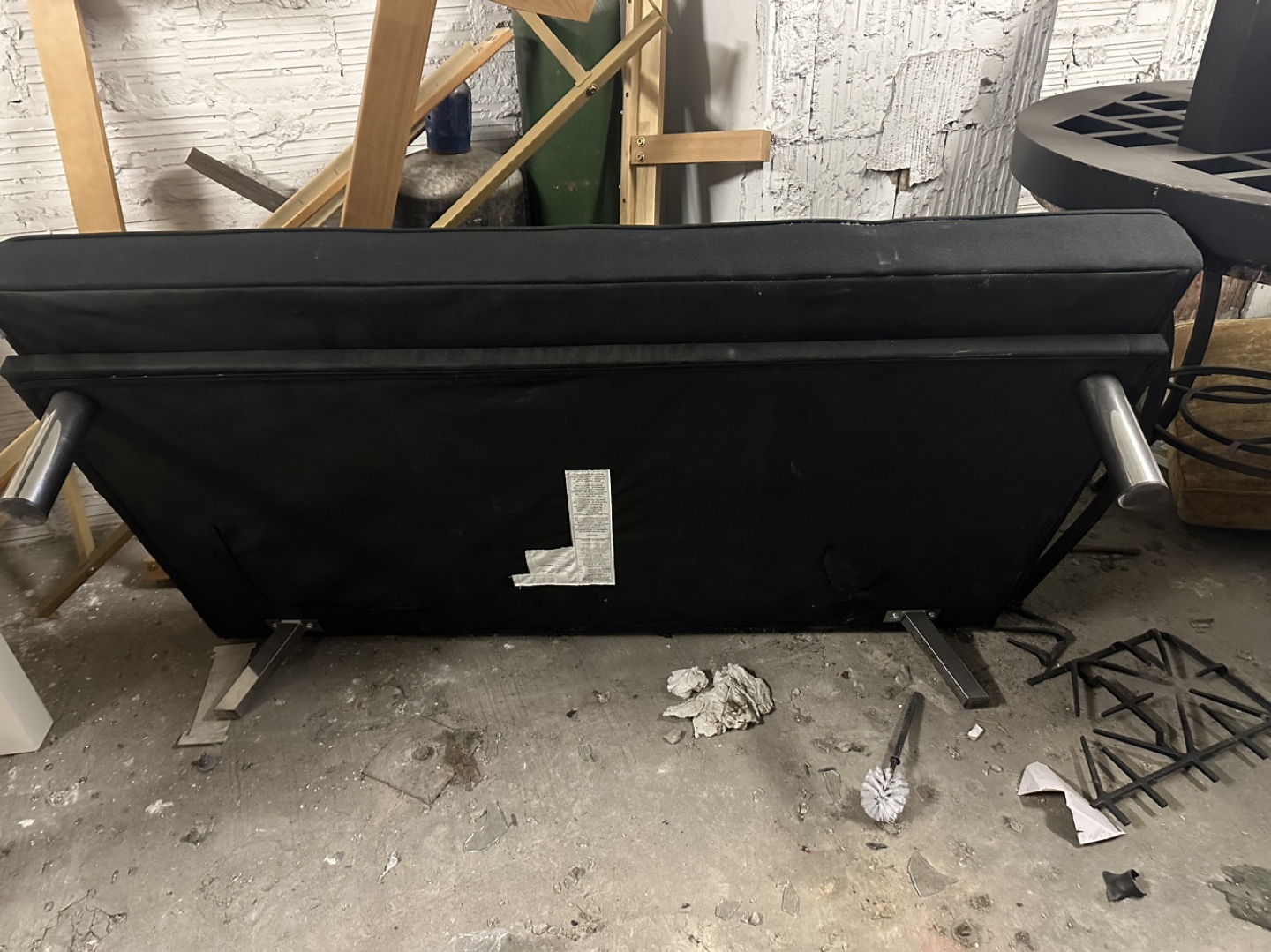 Black Futon Couch - photo 3
