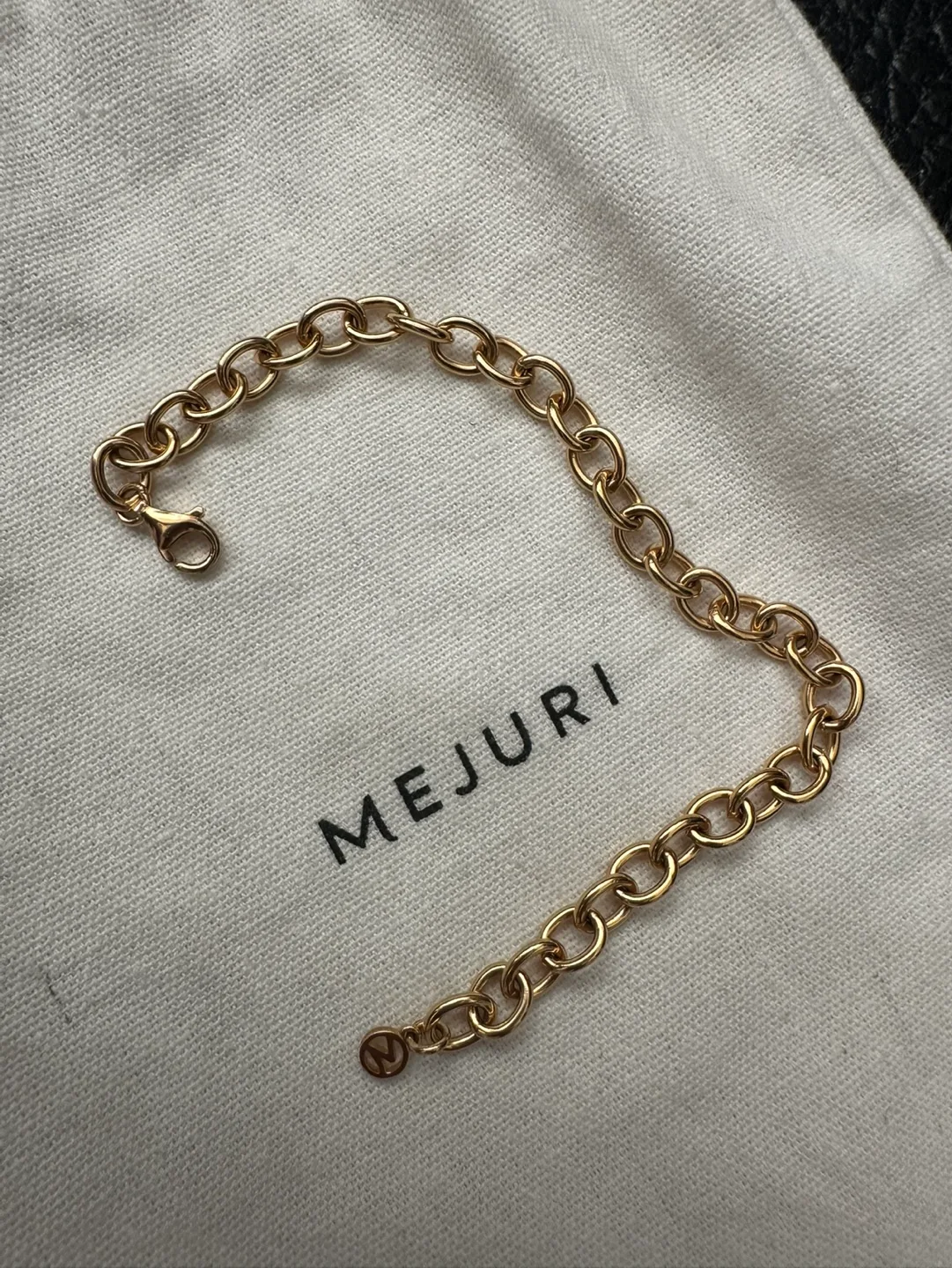 MEJURI Bold Link Chain Bracelet $60 image indicator(2)