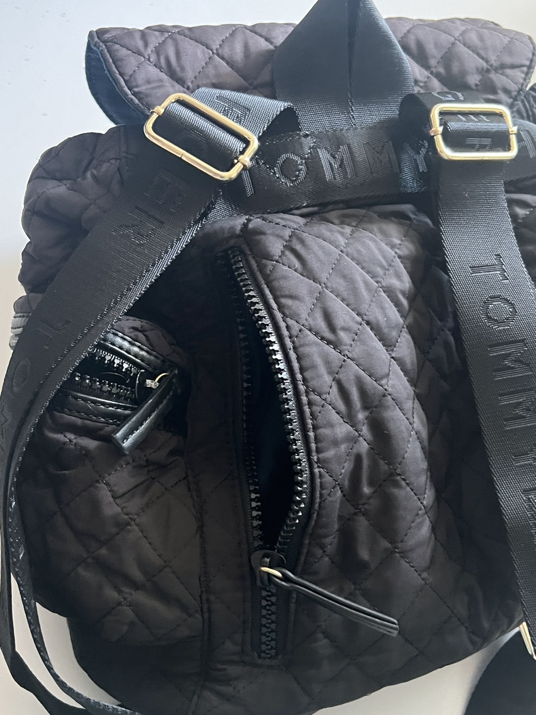 Tommy Hilfiger Black Quilted Backpack - photo 5