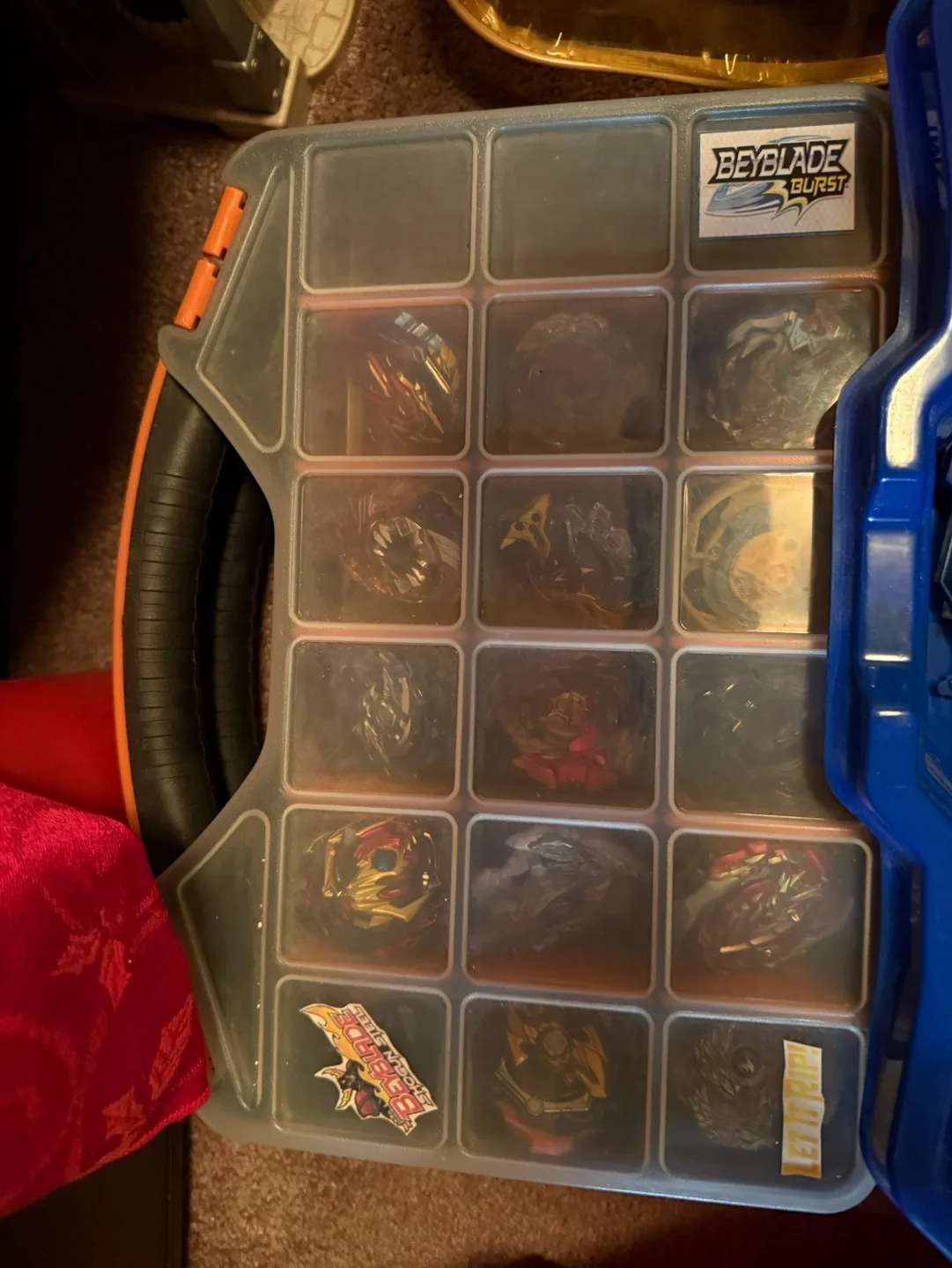 Beyblade Burst Arena & Beyblades image indicator(3)