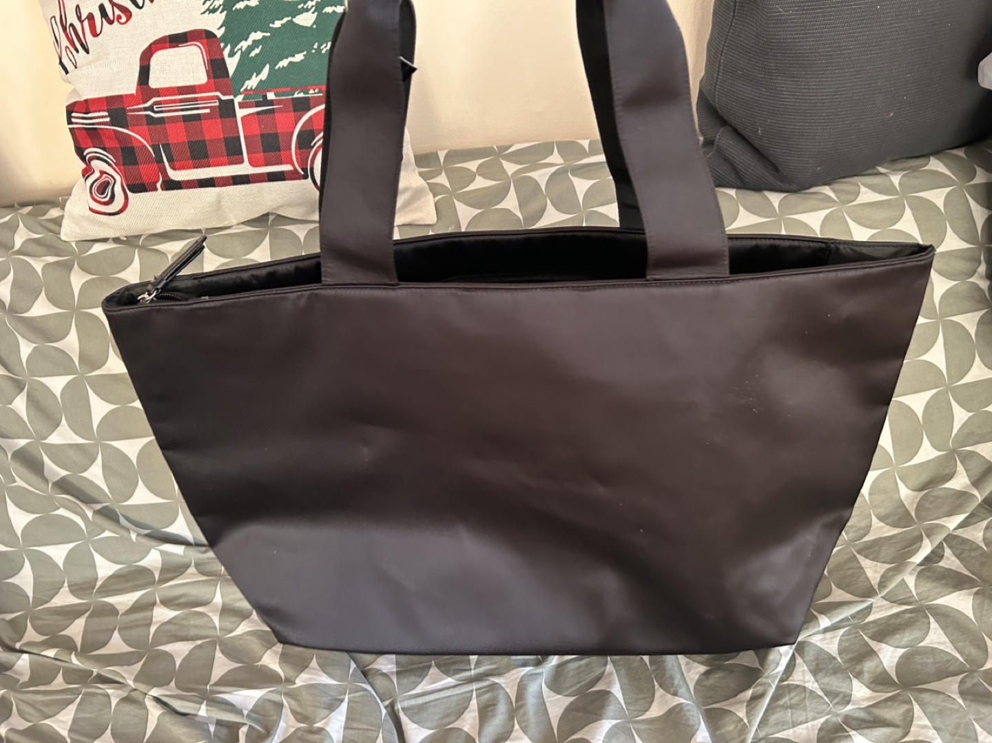 Victoria's Secret Black Tote Bag with Rhinestones - photo 4