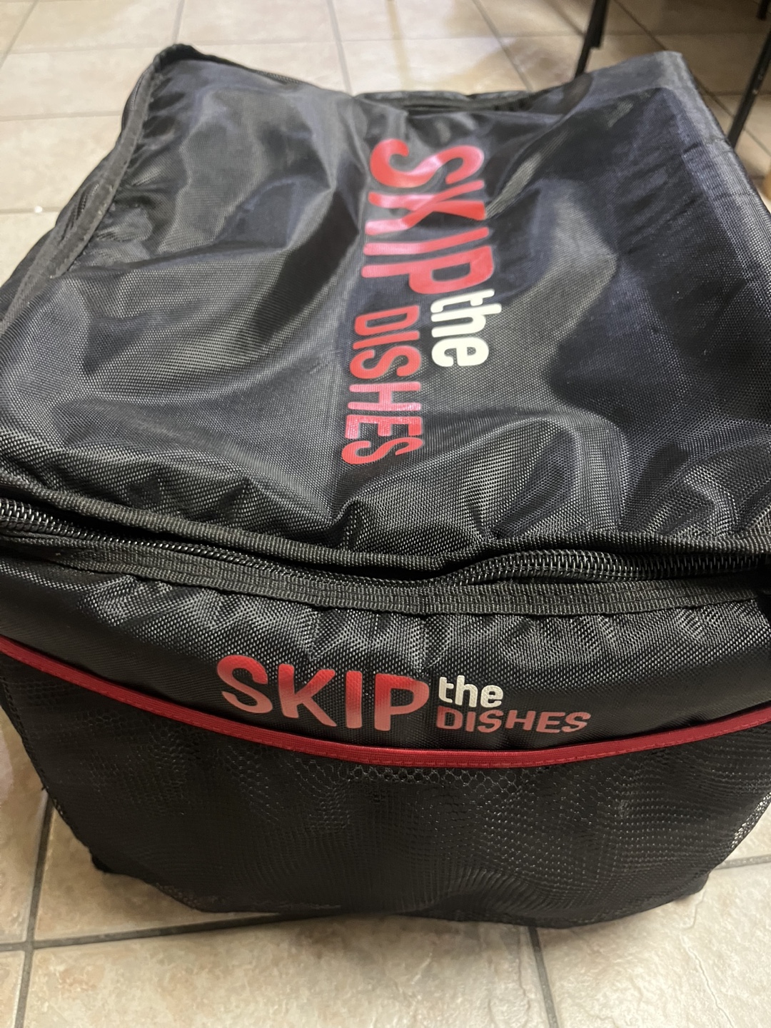 Skip the Dishes Insulated Delivery Bag - photo 3