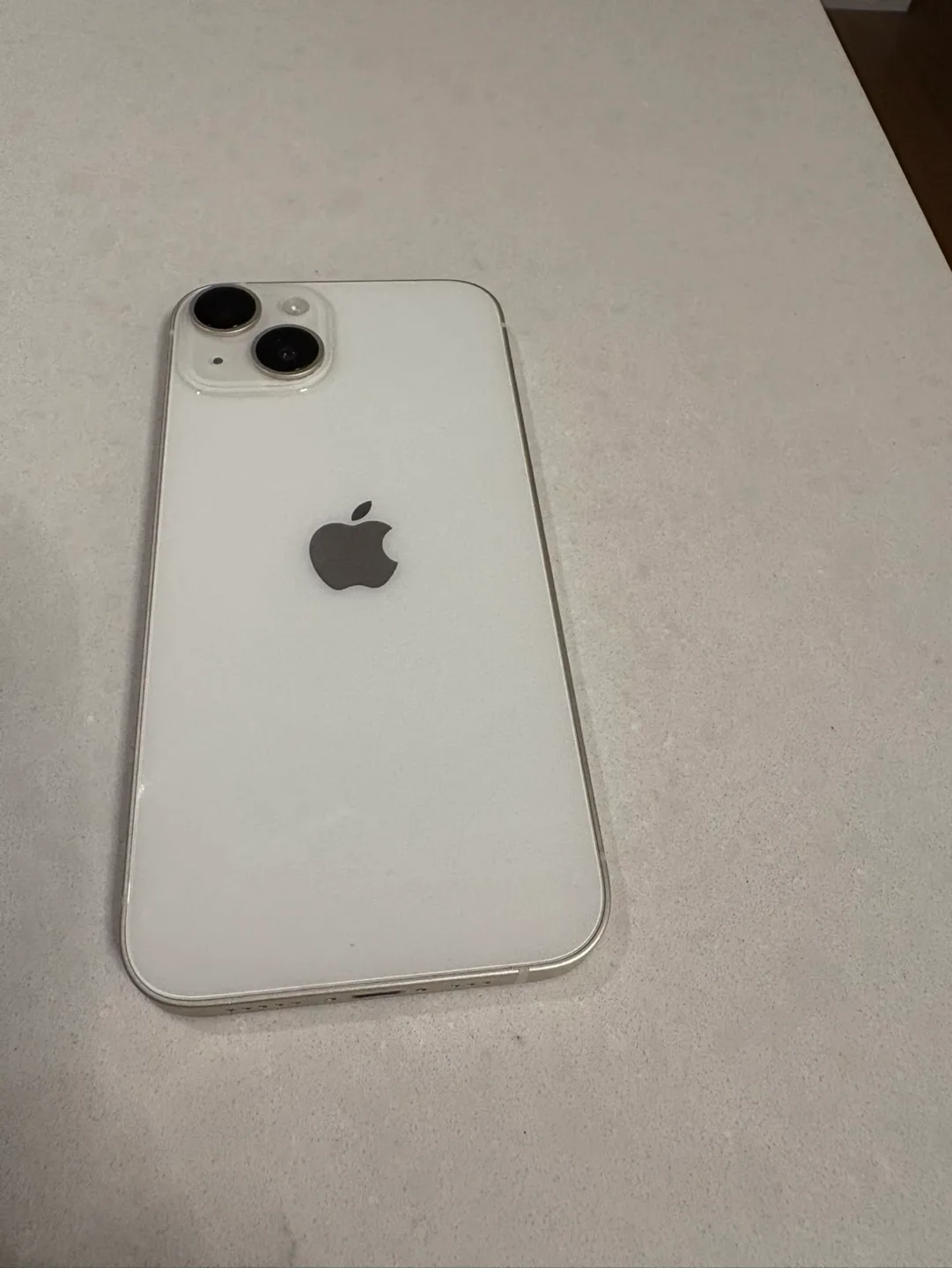 iPhone 14 128 GB Mint Condition image indicator(2)