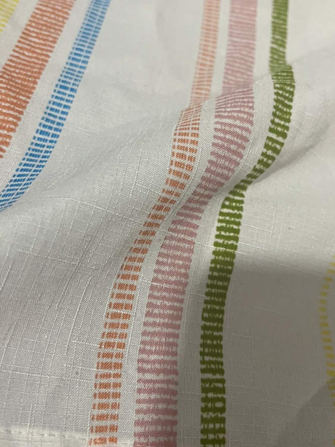 Striped sleeveless top image indicator(2)