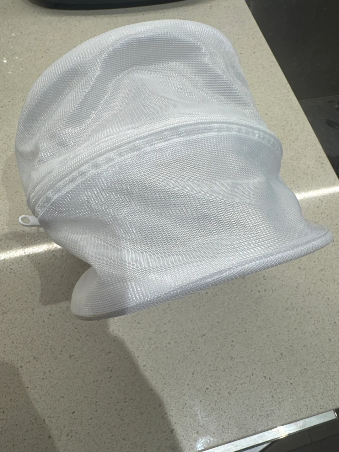 White Laundry Mesh Bag for bras thumbnail