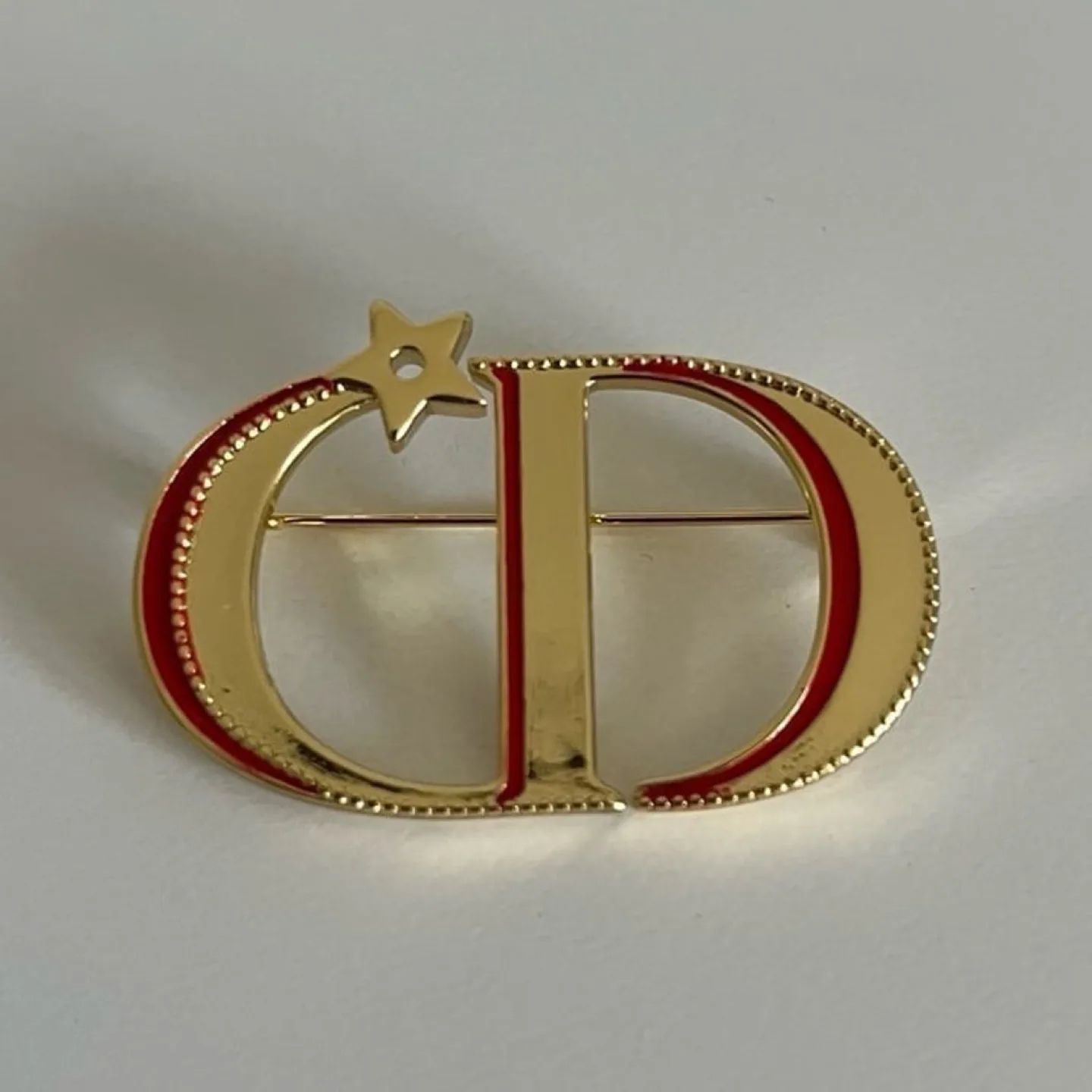 Christian Dior CD Logo Unisex Luxury Brooch image indicator(2)