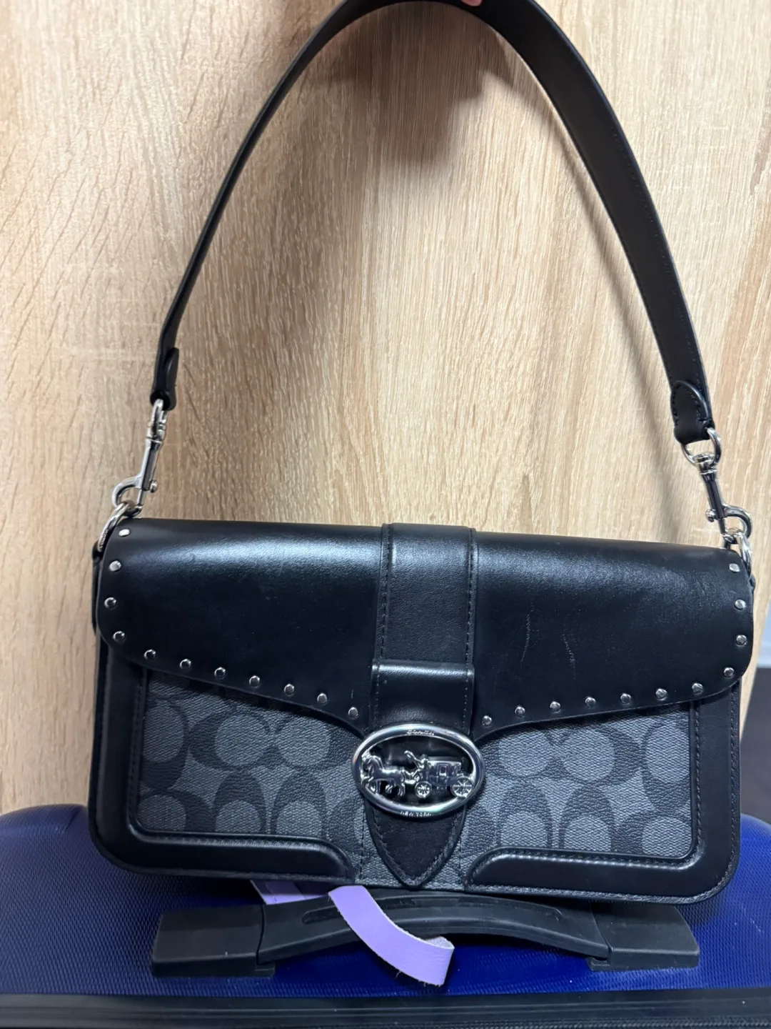 Coach Black Shoulder Bag image indicator(2)