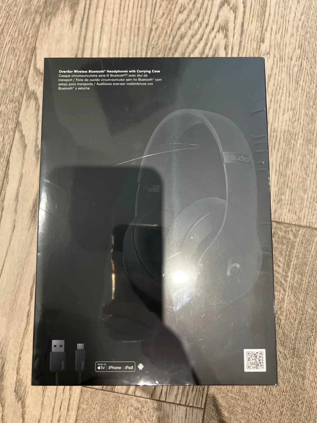 Beats Studio3 Wireless Headphones image indicator(3)