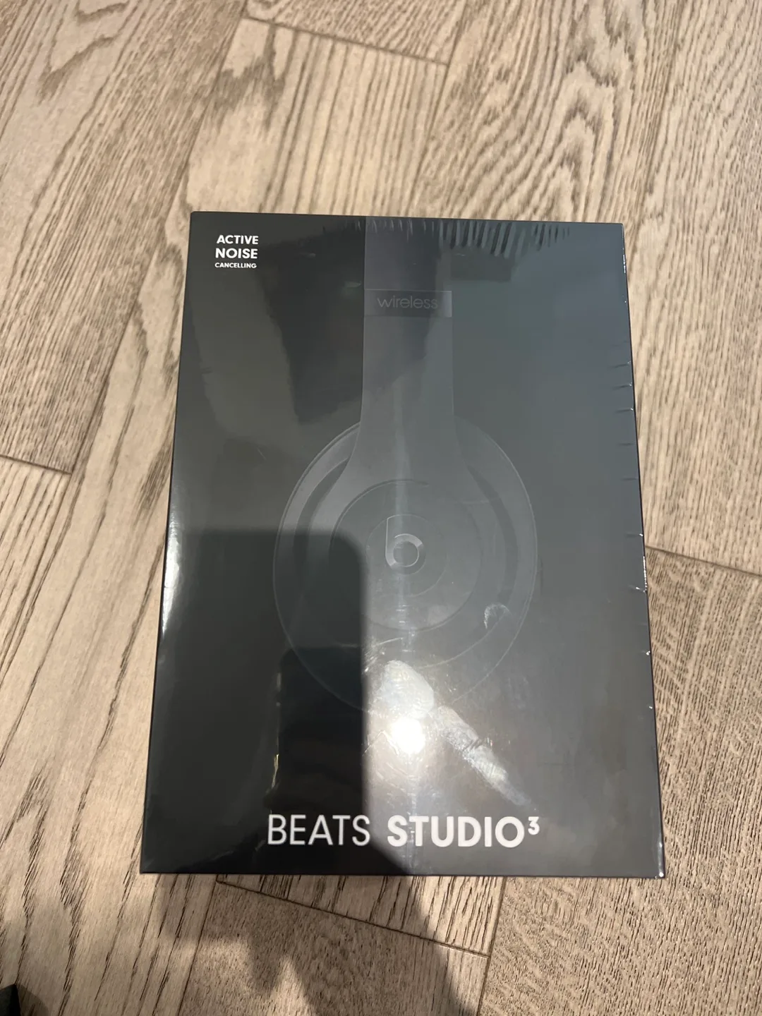 Beats Studio3 Wireless Headphones thumbnail