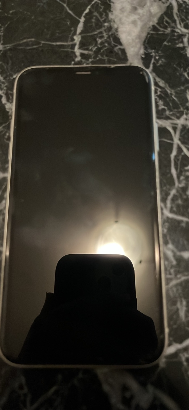 iPhone 11 128 GB in mint condition - photo 4