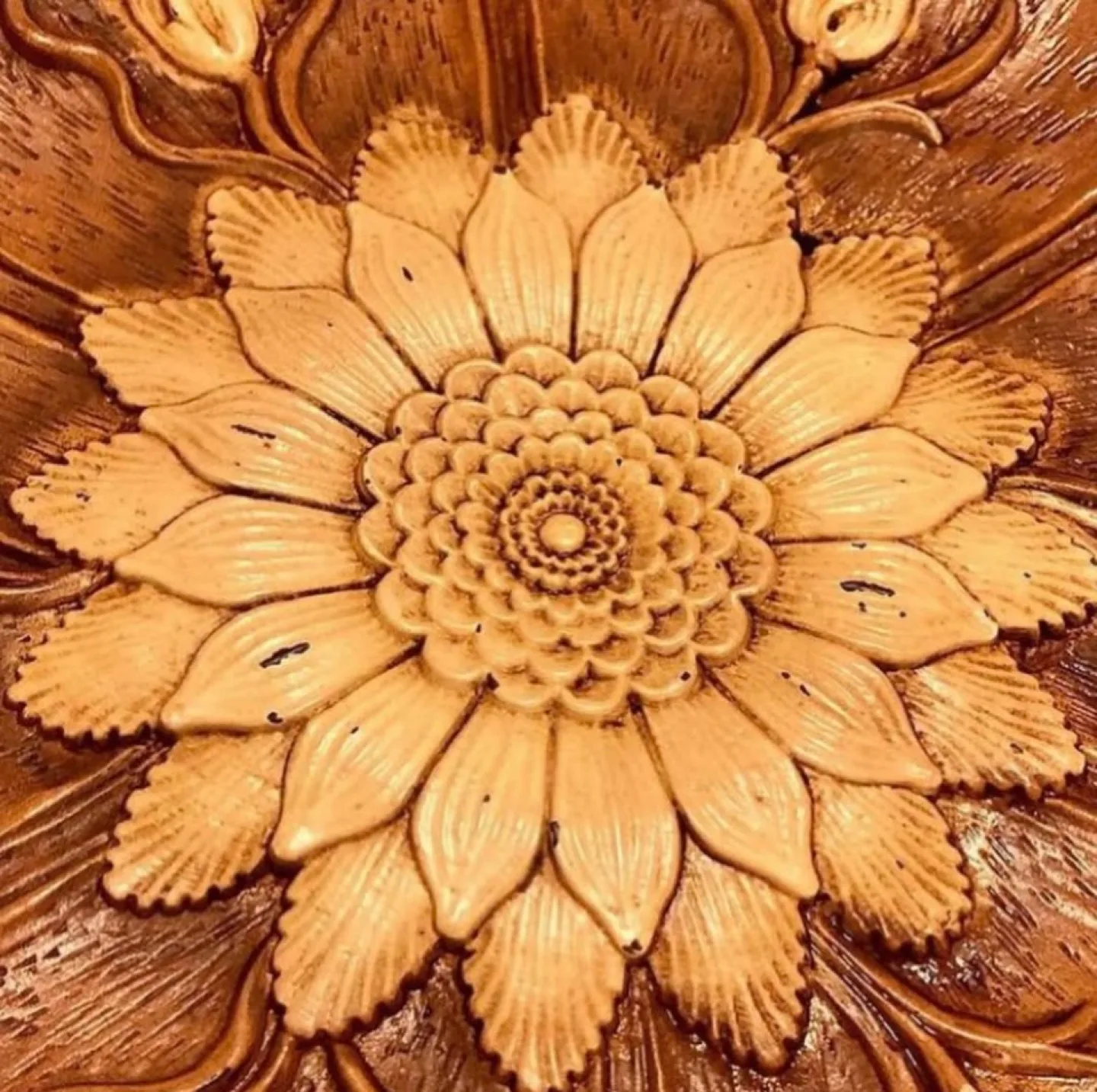 Vintage Floral Serving Bowl image indicator(2)