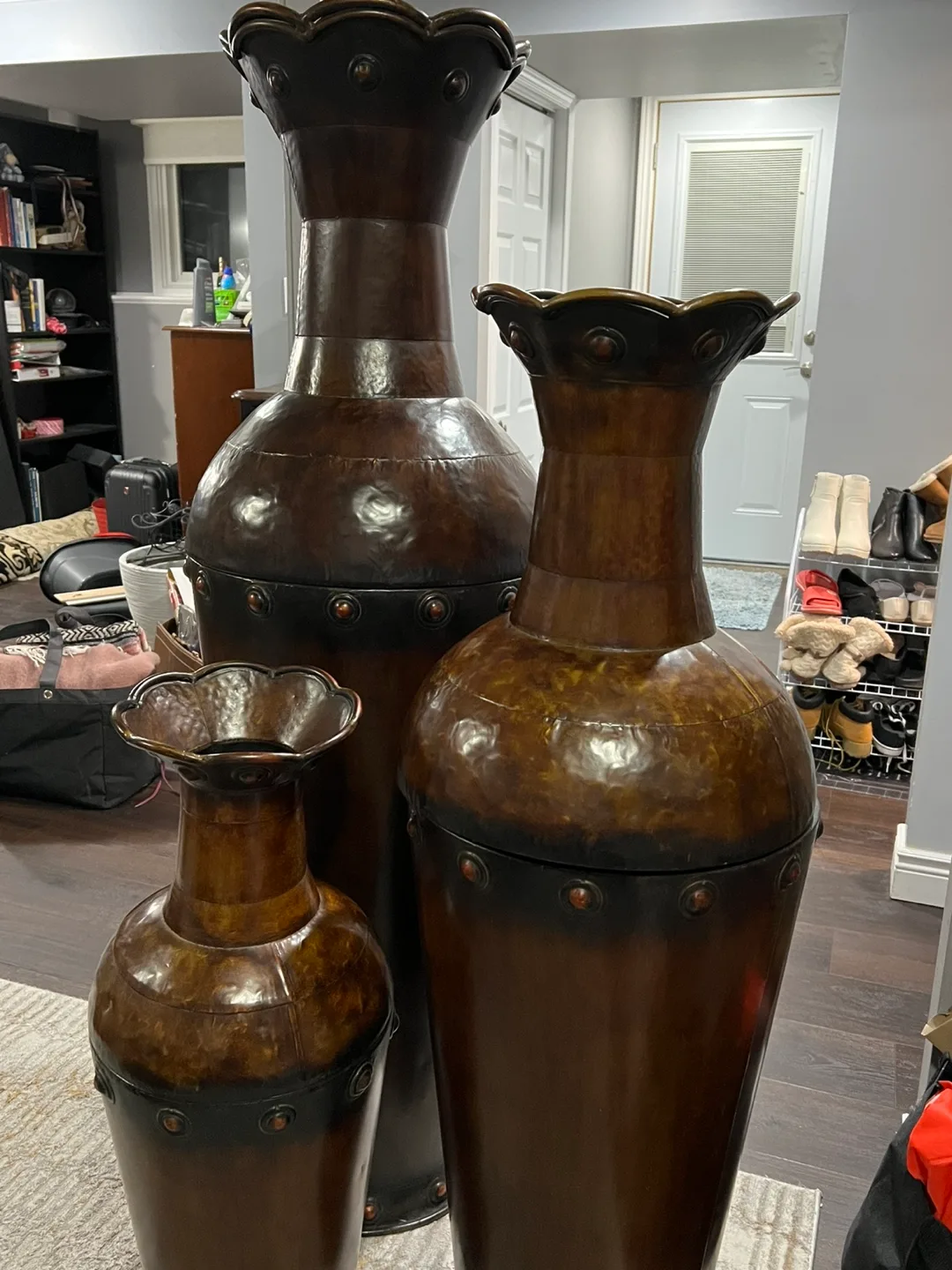 Beautiful set of oversized vases image indicator(3)