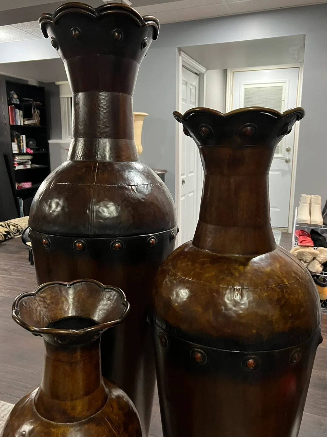 Beautiful set of oversized vases image indicator(6)