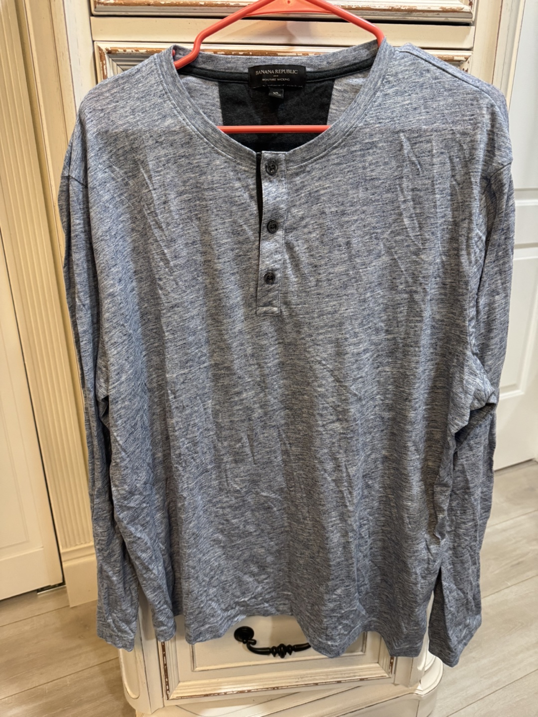 Banana Republic Men's Long Sleeve Henley Shirt Size XL - photo 2