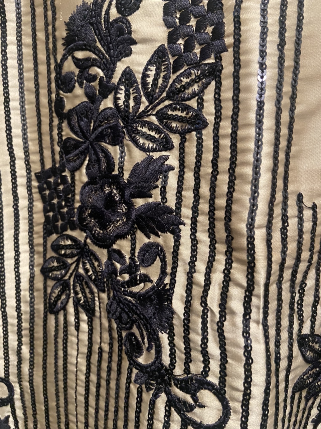 Beige and Black Embroidered Kurta - photo 5