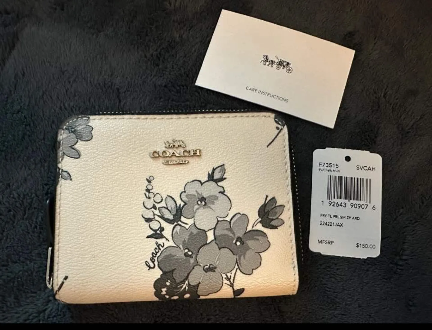 Coach Small Camera Bag,Coach Wallet,Adidas Bag image indicator(2)