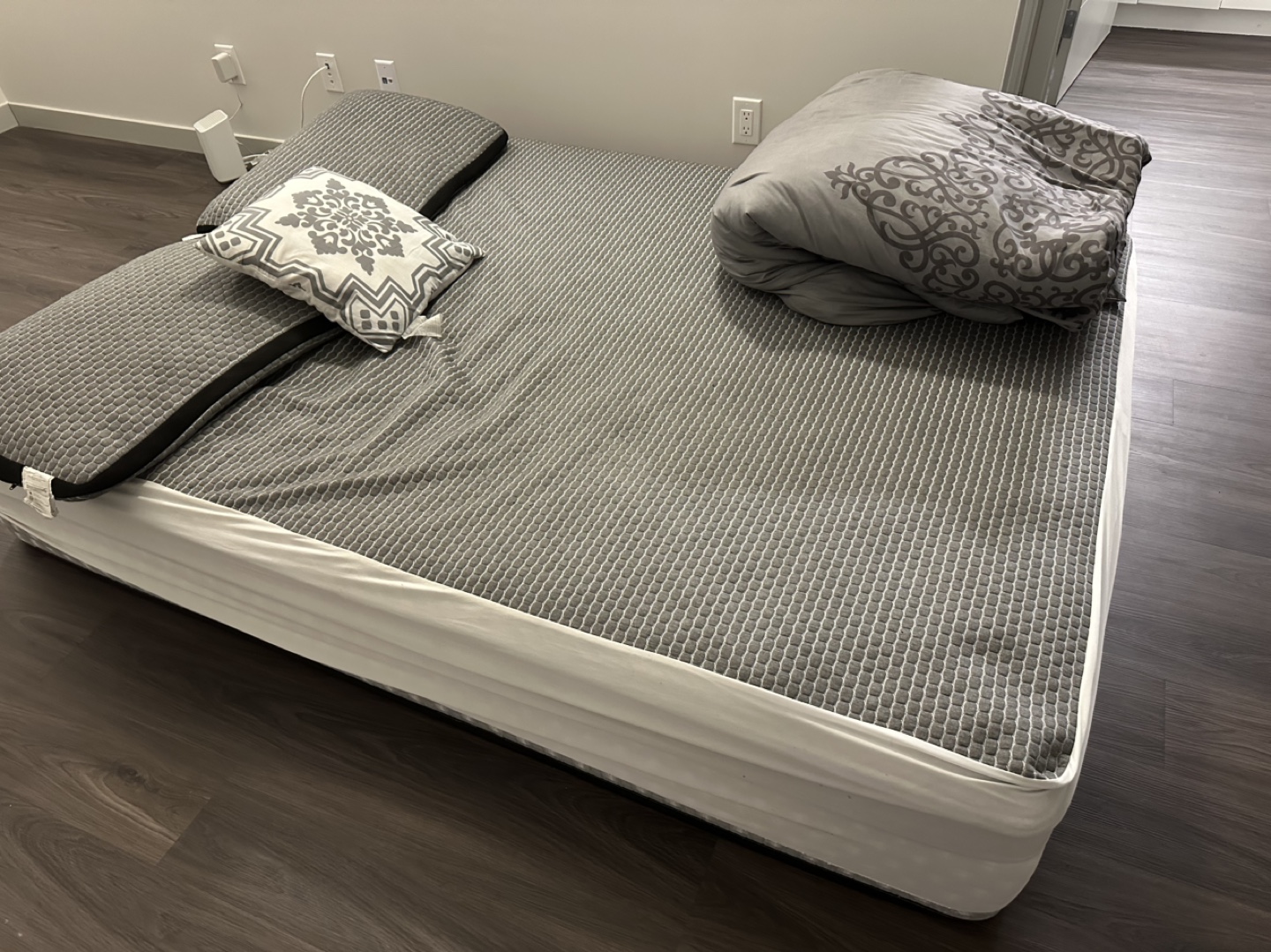 Queen Mattress & Boxspring