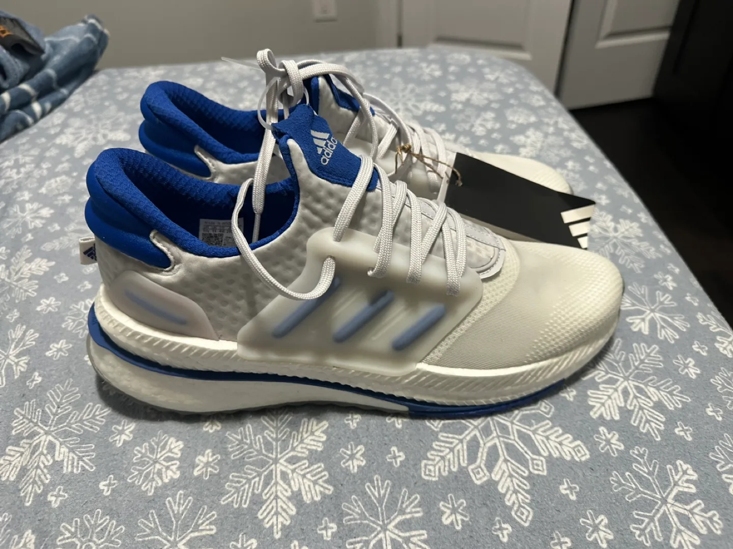 Adidas Running Shoes thumbnail