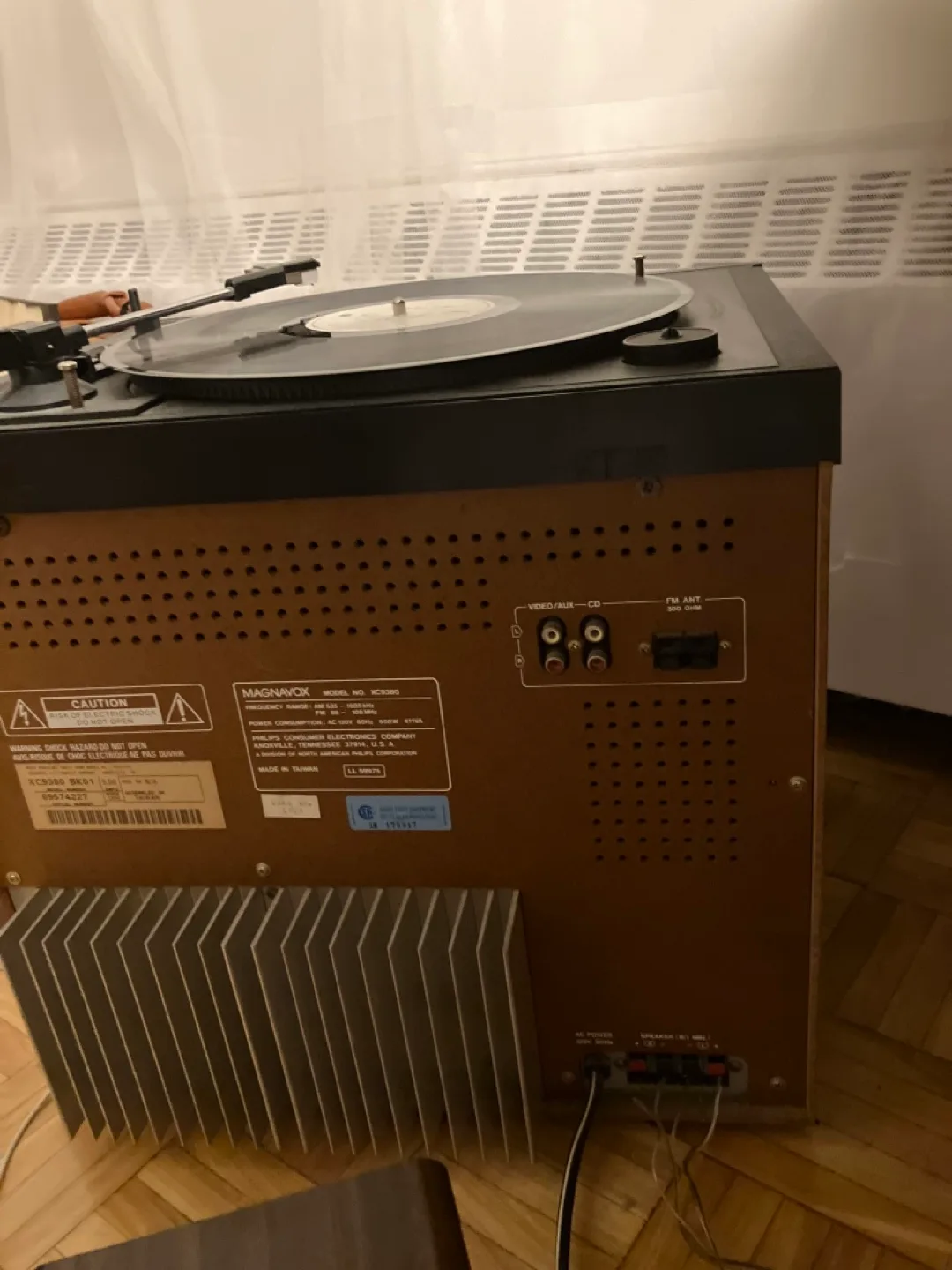 Magnavox Vintage Stereo System image indicator(4)