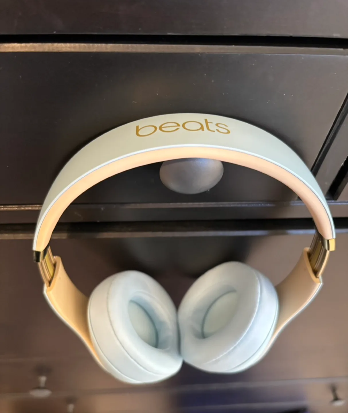 Beats Studio3 Wireless Headphones - Light Blue image indicator(5)