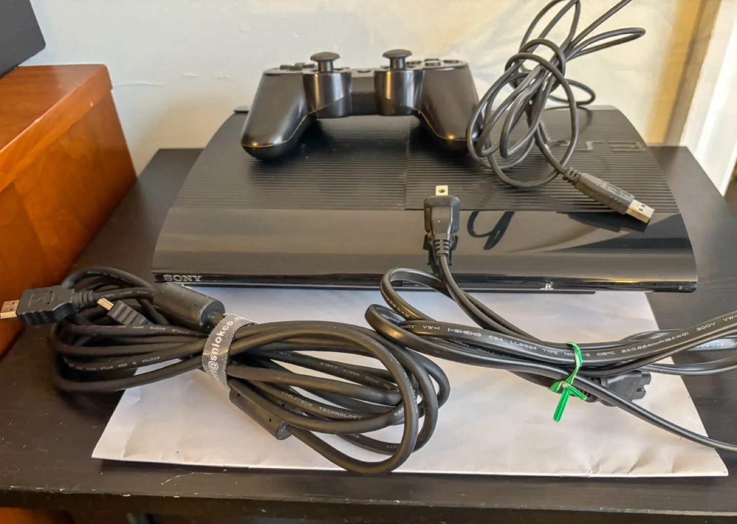 Sony PS3 Slim Console image indicator(2)