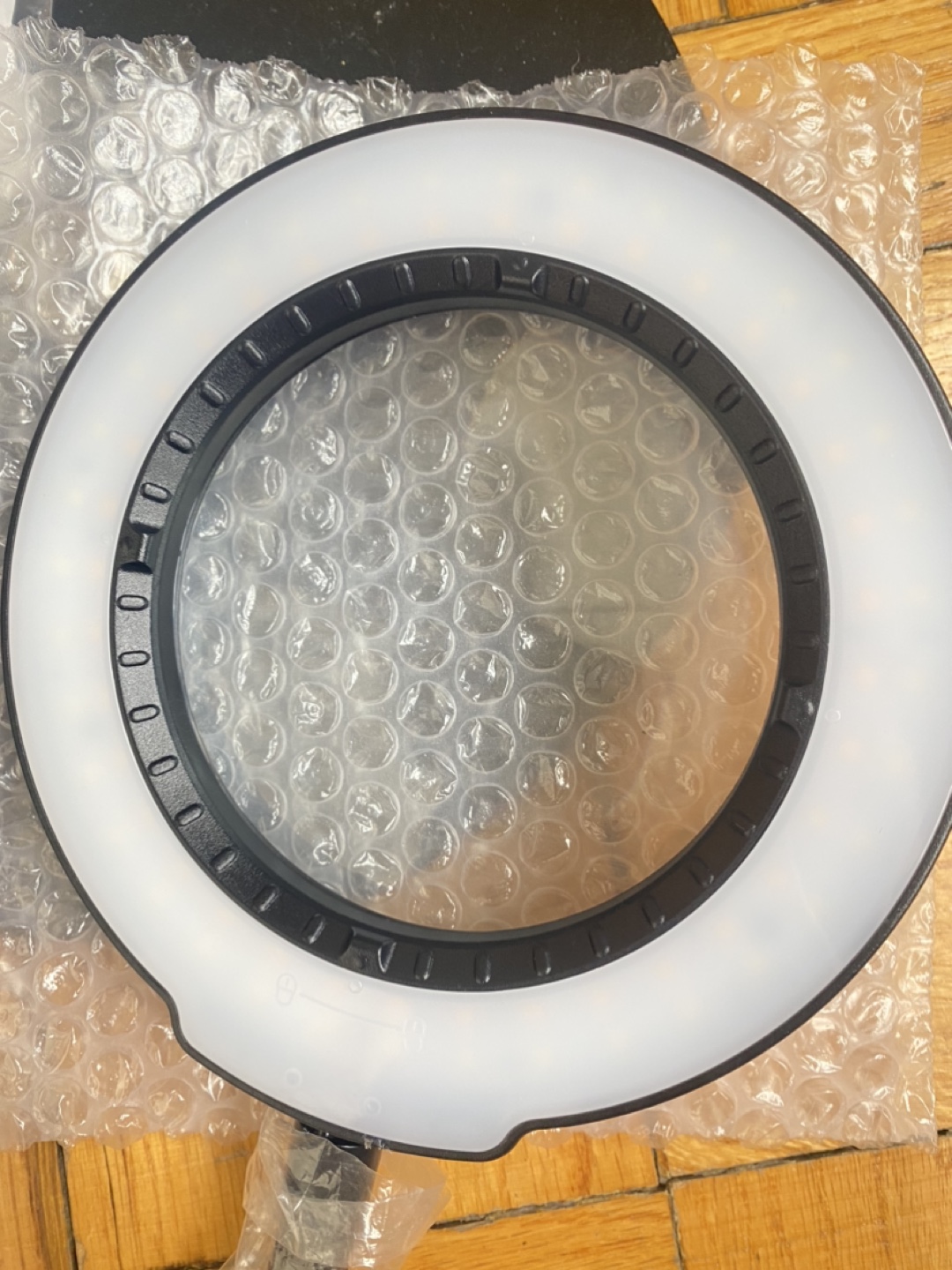 LED Magnifying Floor & Table Clamp Lamp-need Gone ASAP - photo 3