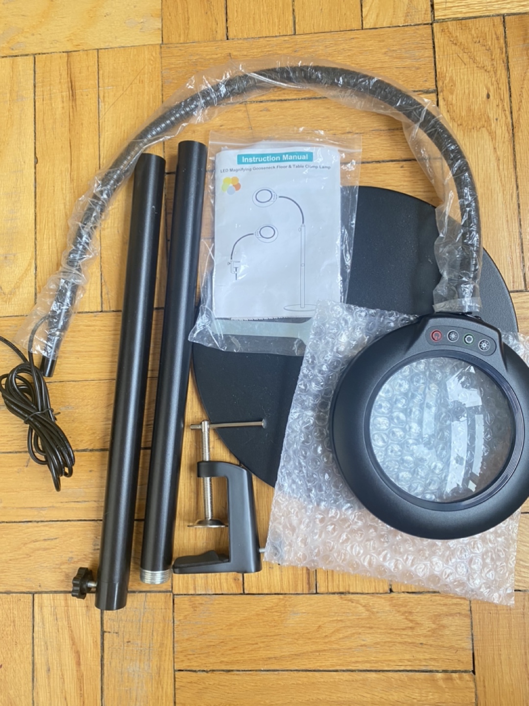 LED Magnifying Floor & Table Clamp Lamp-need Gone ASAP