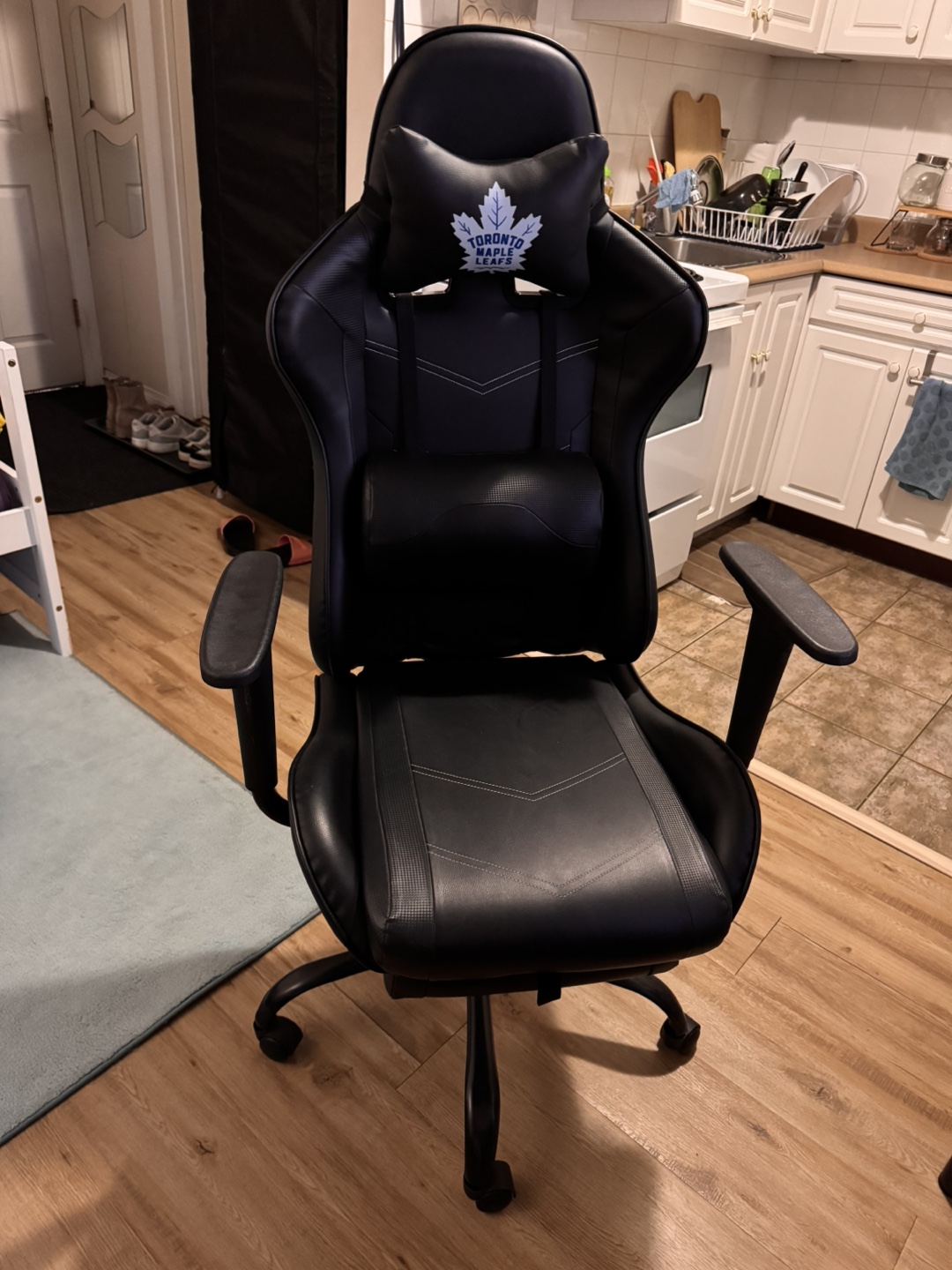 Gaming Chair/ office chair with Headrest and Lumbar Support - photo 2