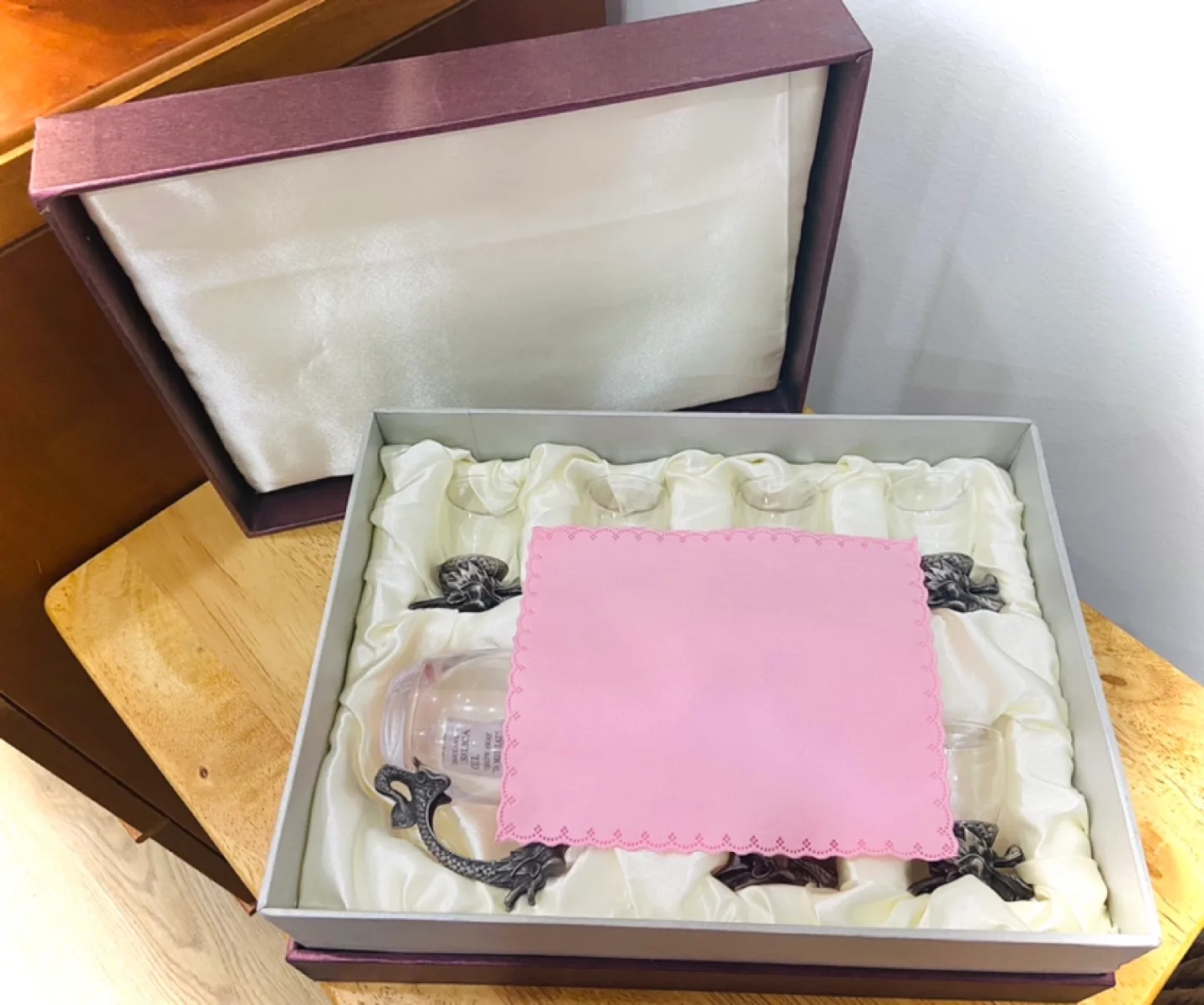 Dragon Shot Glass Set image indicator(8)