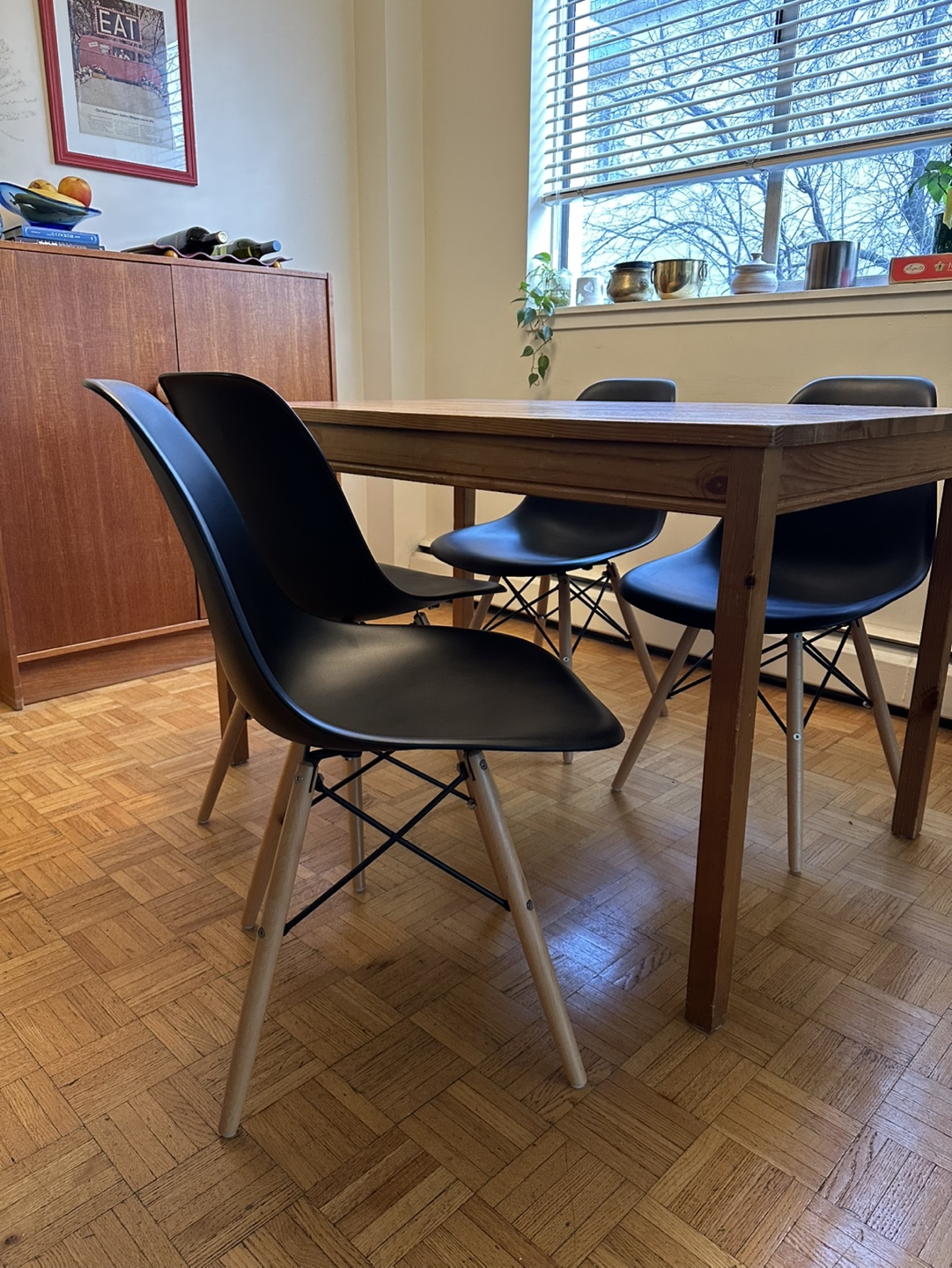 Dining Chairs x 4 - photo 2