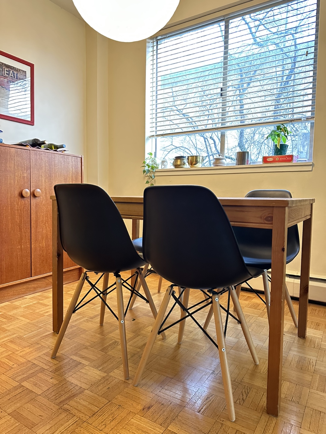 Dining Chairs x 4 - photo 3