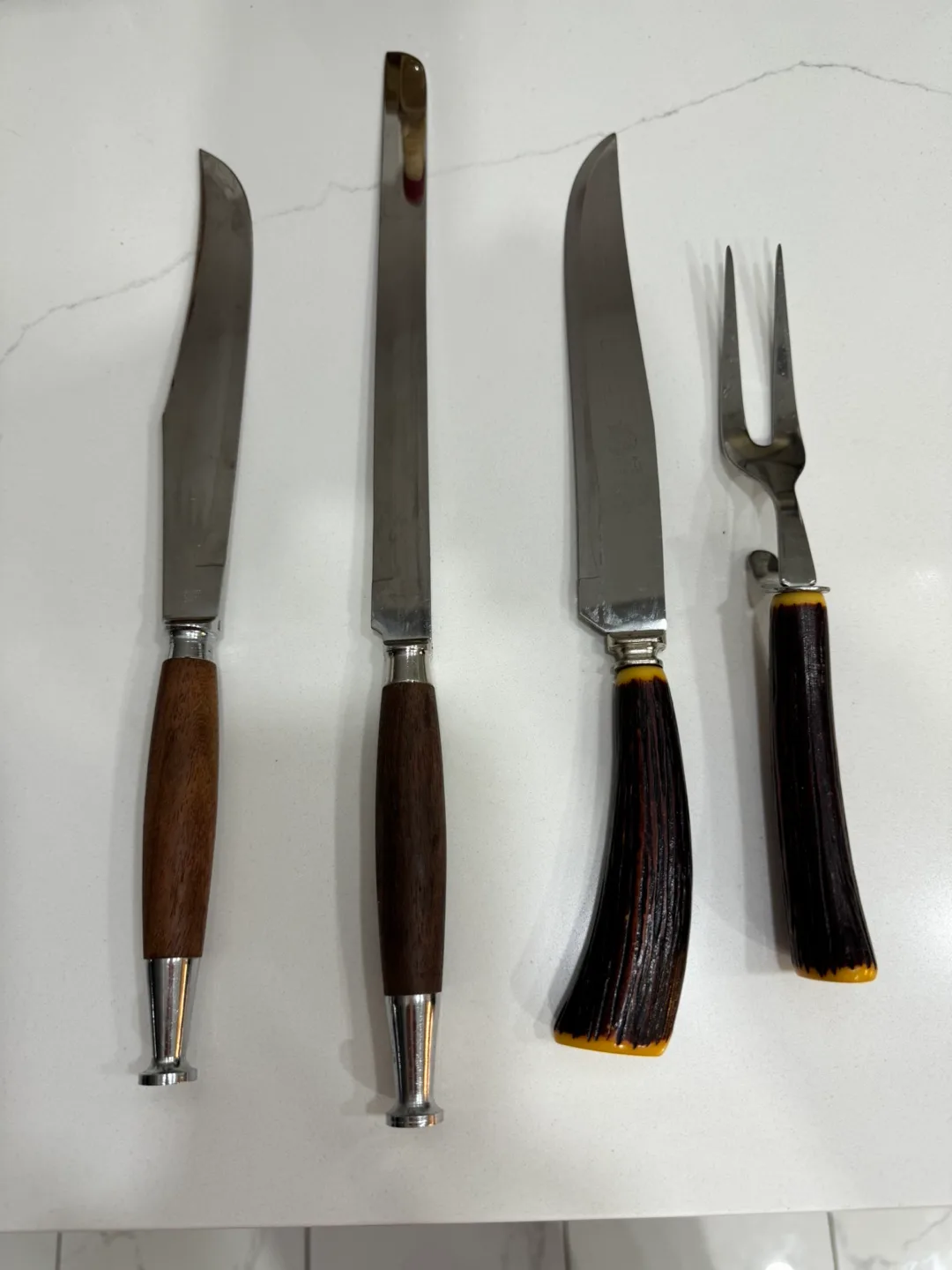 Vintage Carving Set with Stag Handles image indicator(3)