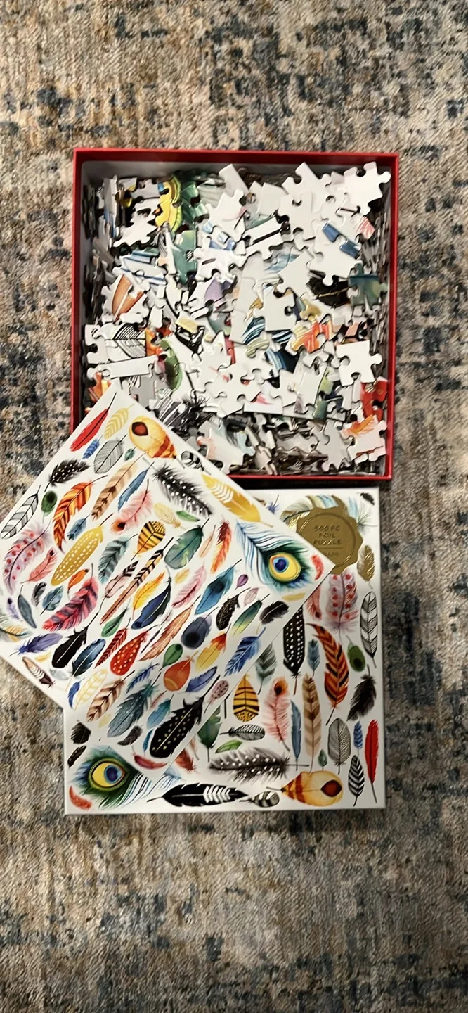 500 Piece Puzzle - Feathers image indicator(2)