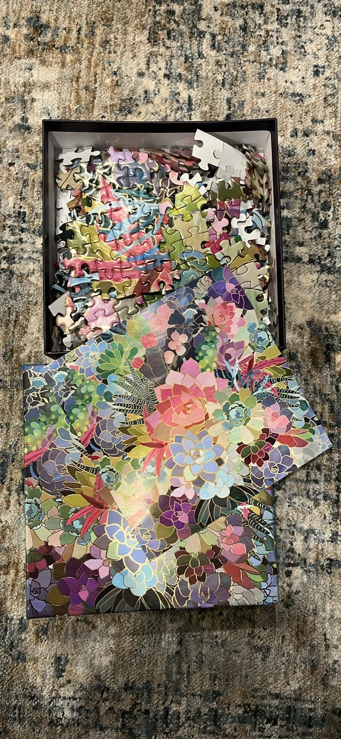 500 Piece Succulent Puzzle image indicator(2)