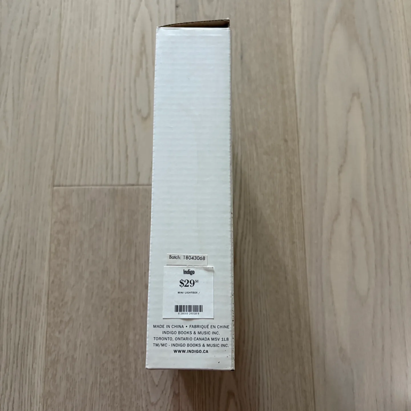 Indigo - Mini LED Lightbox with Letters - New but opened image indicator(6)