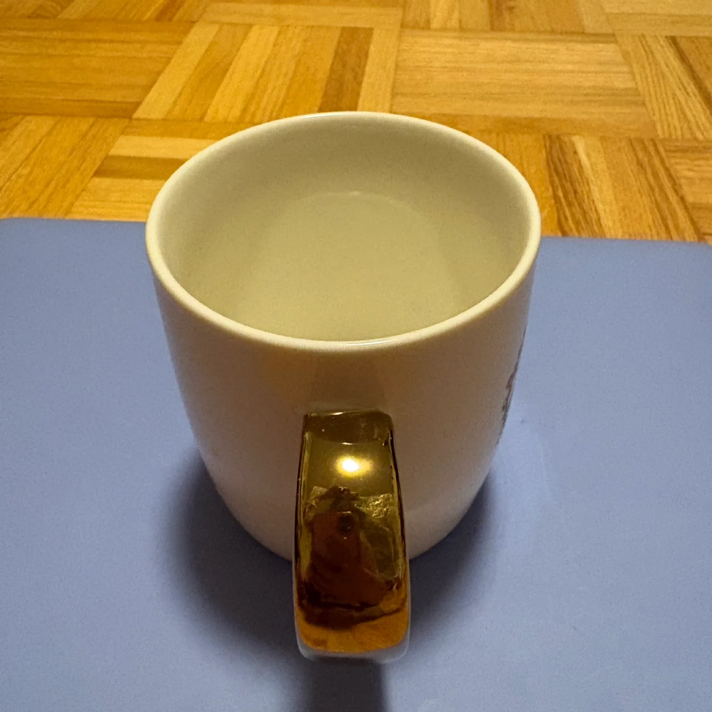 Sloth Mug with Gold Handle - New image indicator(5)