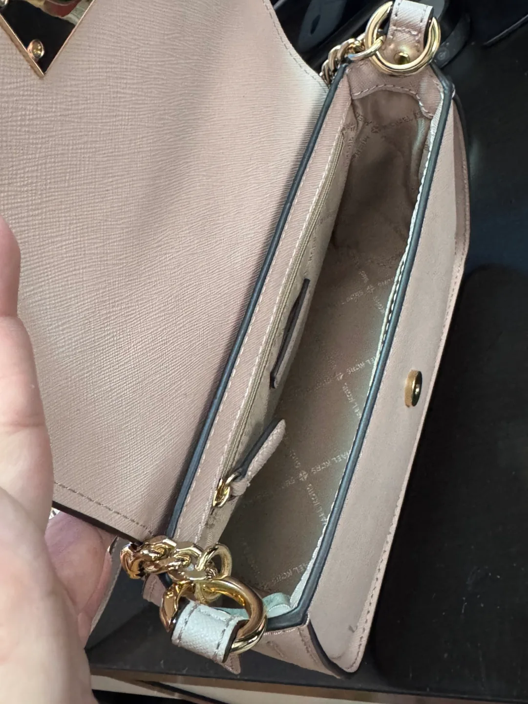 Michael Kors Small Chain Bag image indicator(4)