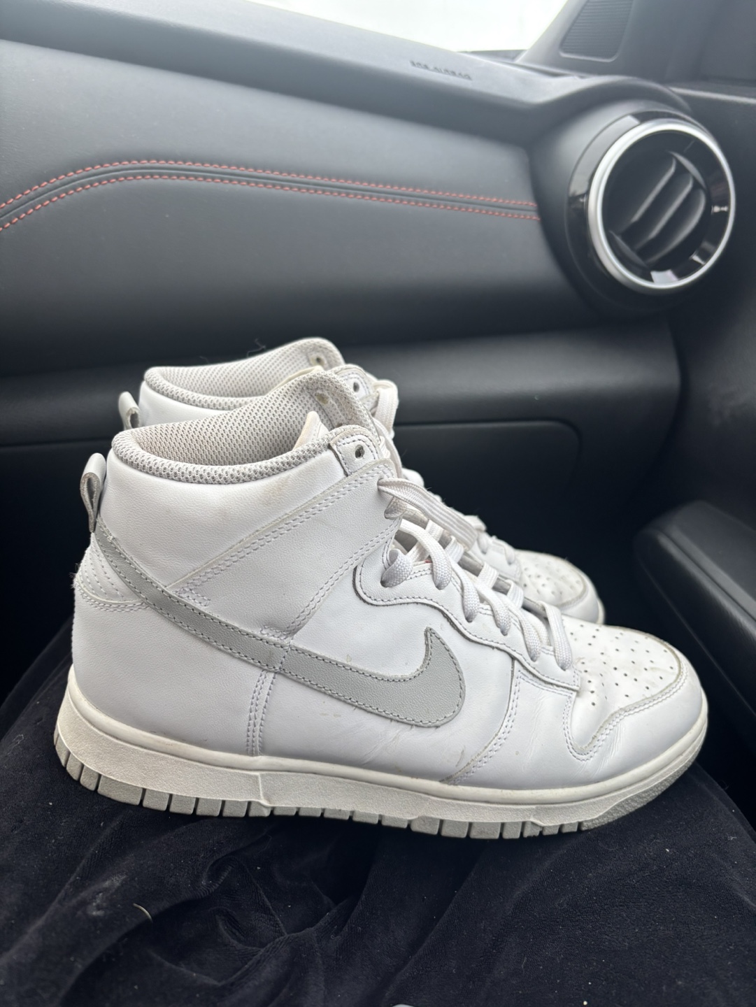 Nike Dunk High White