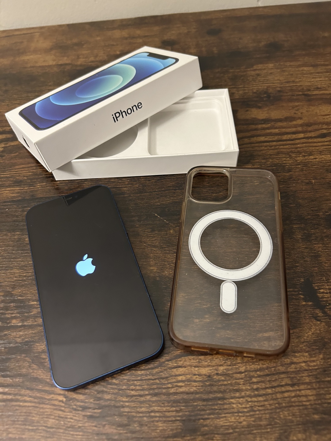 iPhone 12 64GB Blue - photo 2