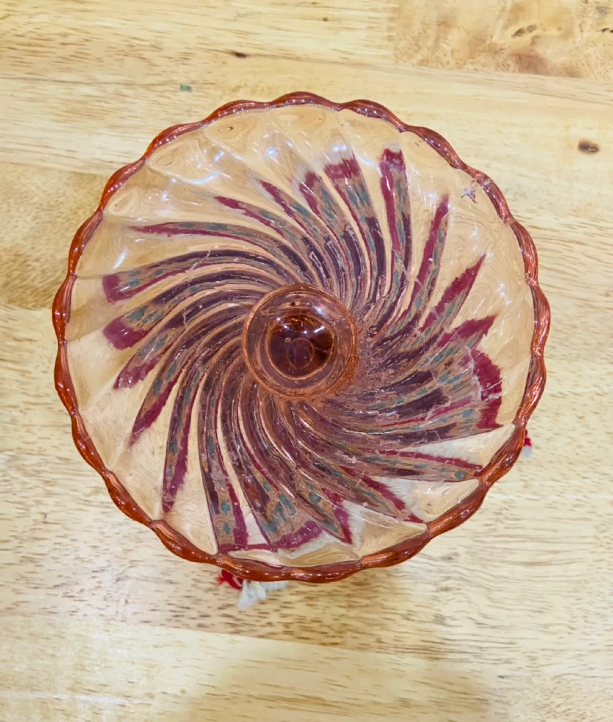 Vintage Pink Glass Pedestal Dish image indicator(3)