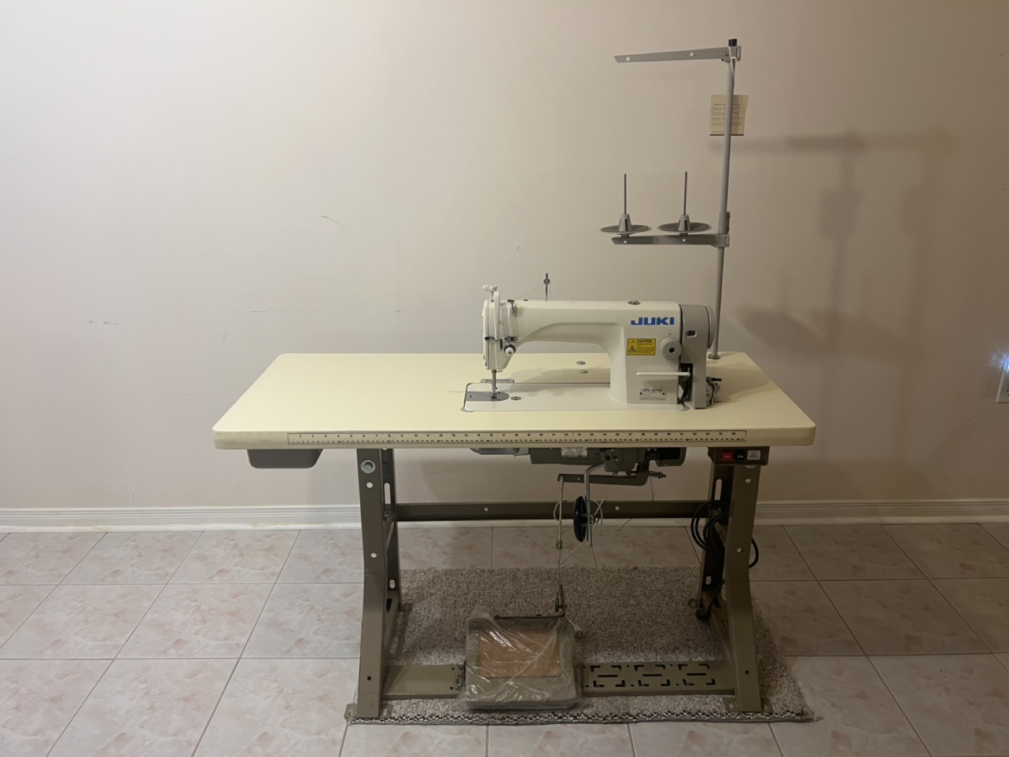 Juki DDL-8700 Industrial Sewing Machine