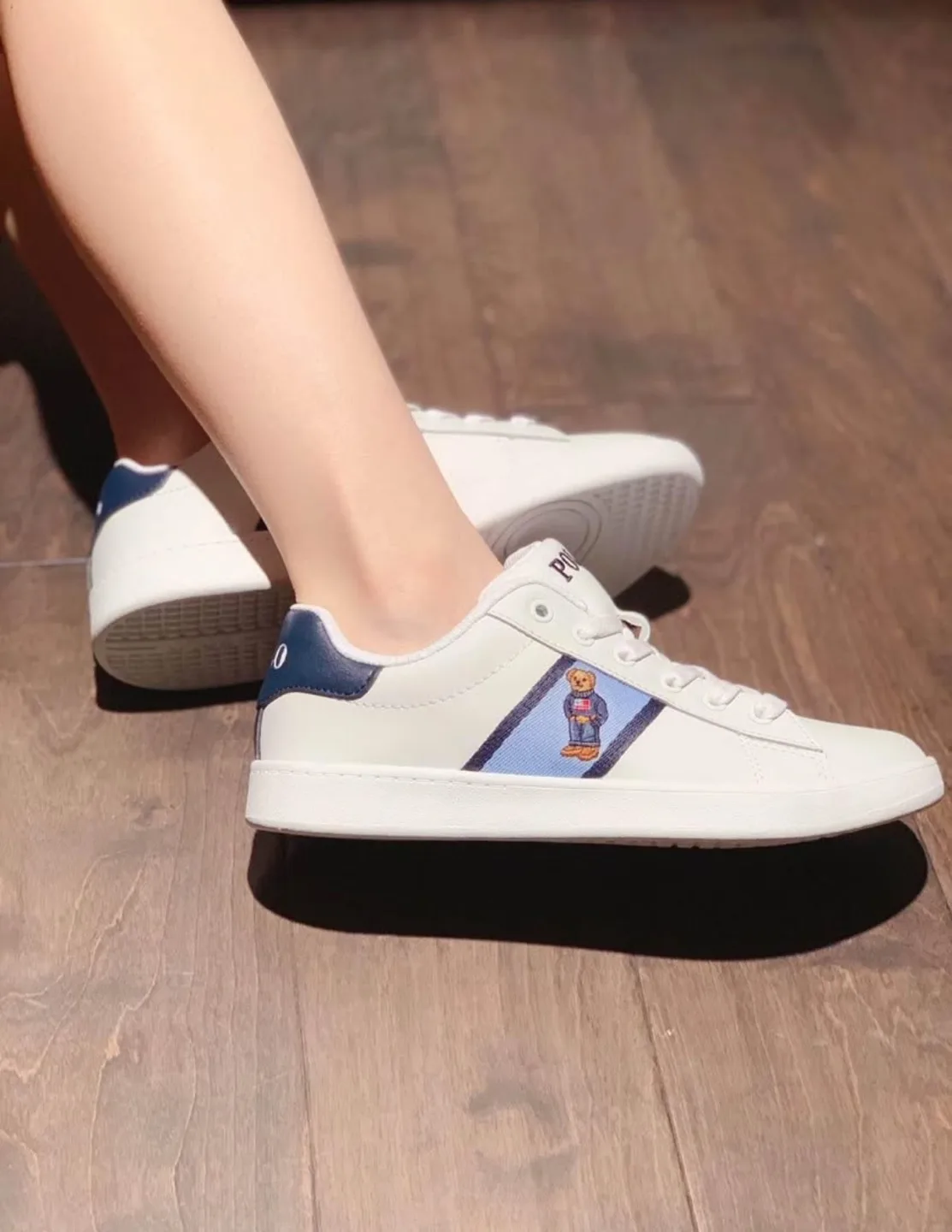 Polo Ralph Lauren  Sneakers Size 6 image indicator(2)